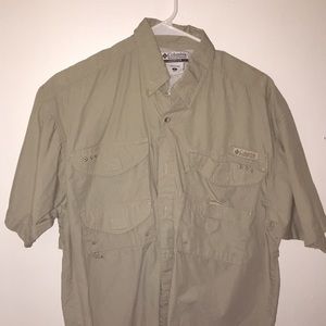 COLUMBIA FISHING BUTTON UP T-SHIRT